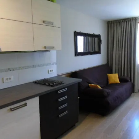 Melezets - Pour 4 Personnes Mae-2394 *